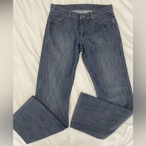 Levi’s 514 Jeans